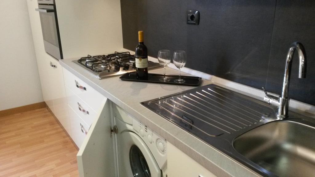 Lch-Lateran Charming House Apartment Рим Стая снимка