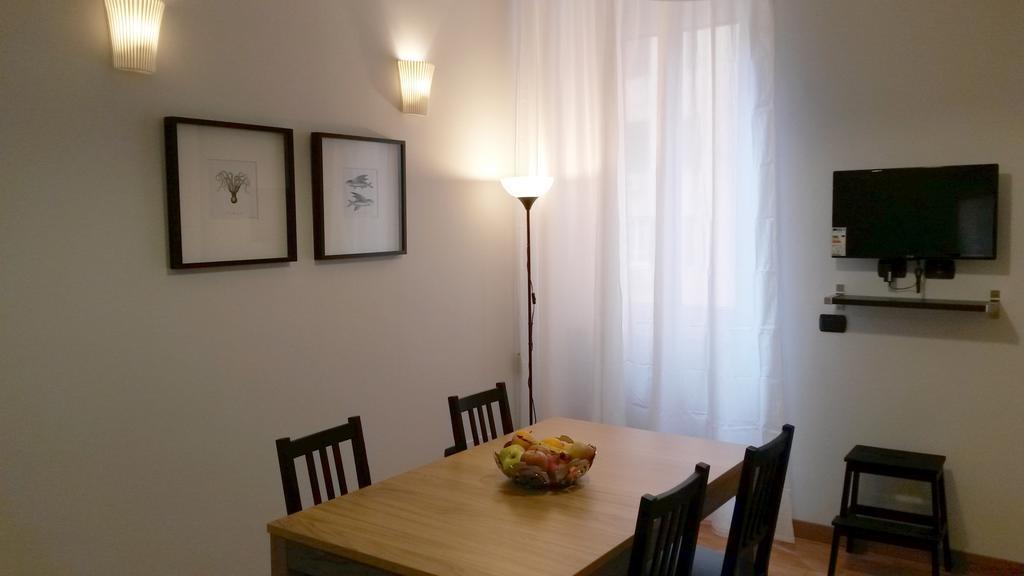 Lch-Lateran Charming House Apartment Рим Стая снимка