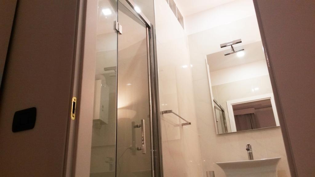 Lch-Lateran Charming House Apartment Рим Стая снимка